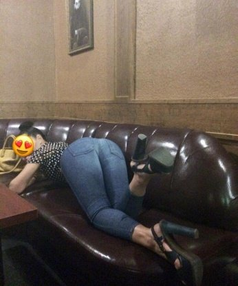 Живу в Москве и предлагаю тебе уникальные услуги, которые оставят незабываемые впечатления. Забудь о суете и напряжении – со мной ты окунешься в атмосферу страсти и релакса. Я создам наилучшие условия для твоего удовольствия, используя свой талант и опыт. Раскрыть твои желания и сделать их реальностью – вот моя цель. Мои возможности безграничны, и я точно знаю, как подарить тебе наивысшее наслаждение. Посмотри на мои фото – они говорят сами за себя. Уходишь довольный и счастливый – такие отзывы оставляют обо мне мои постоянные клиенты. Позволь себе уникальный опыт встречи со мной. Звони и договаривайся о встрече в Москве! 🌟💖🔥 Ангелина